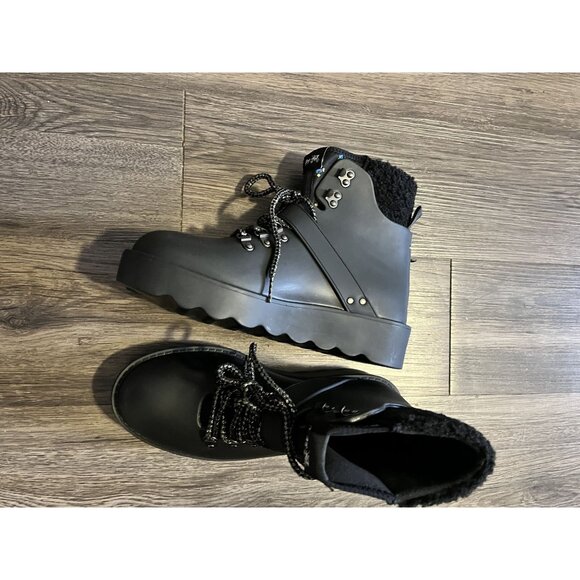 Coach Black City Hiker Lace Up Rubber Faux Shearling Ankle Boots size 7 - Picture 2 of 9